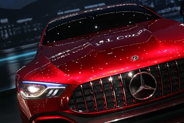 Немцы представили Mercedes-AMG GT Concept