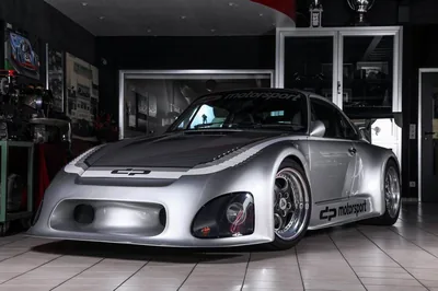 В ателье DP Motorsport построили реплику легендарного Porsche 935