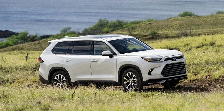 Toyota Grand Highlander 2024