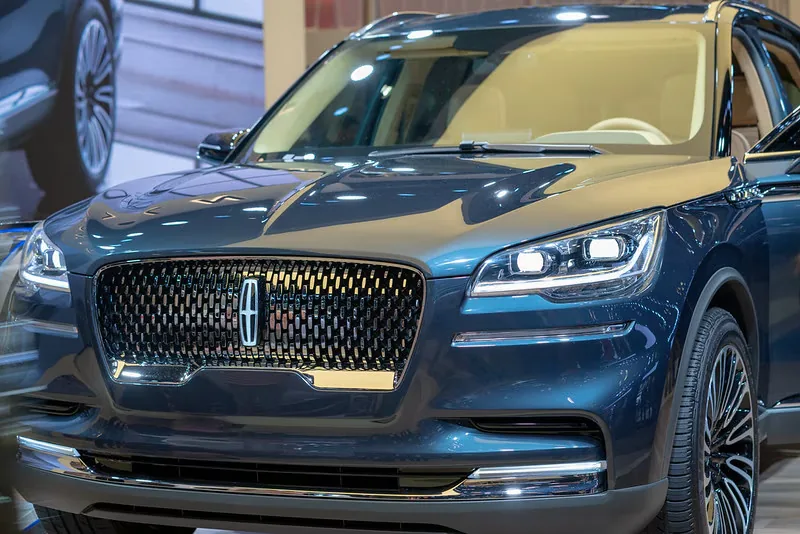 lincoln logo