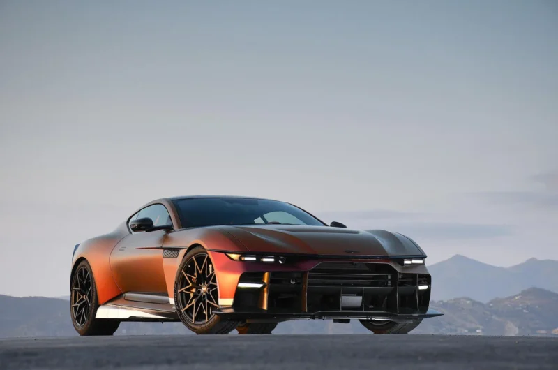 Aston Martin Valen V12 850 PS Monterey 2026