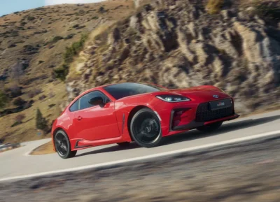 Toyota оновила GR86: точніше керування, нові налаштування і трикамерний EyeSight
