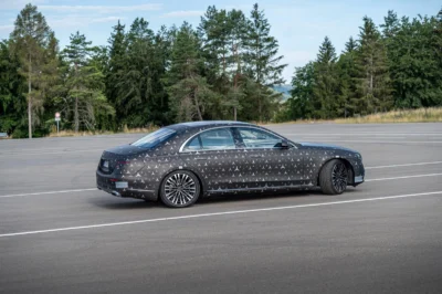 Mercedes PRE-SAFE Impulse Side 80 мм підйом кузова боковий удар