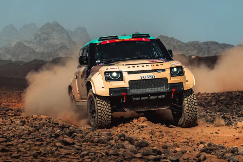 Defender Dakar 635 PS D7X-R 35 дюймів 2026