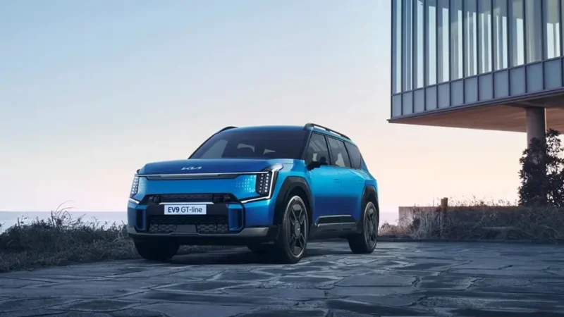 800 вольт електромобіль Porsche Taycan переваги 400 вольт