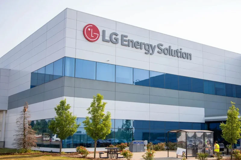 LG Energy Solution ESS батареї США EV заводи 2026