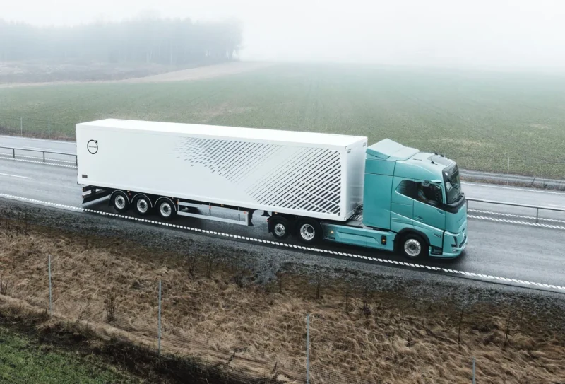 Volvo FH Aero Electric 700 км MCS 700 кВт 50 хвилин