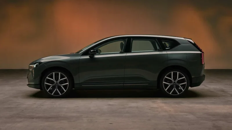 Volvo Cars Q3 2026 продажі 141609 падіння прогноз
